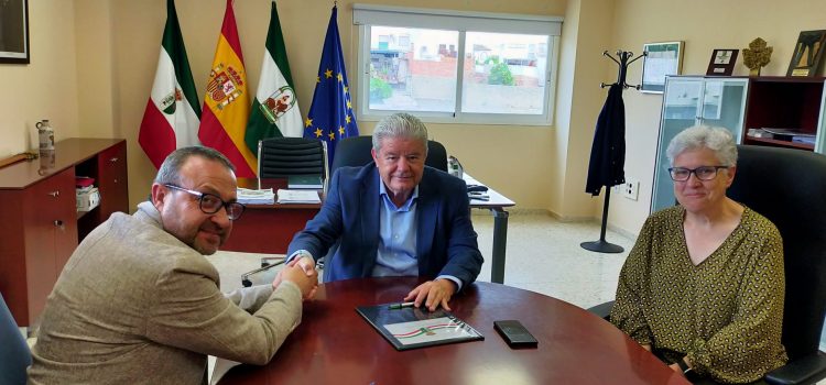 El Ayuntamiento de Santiponce firma un convenio de colaboración con la Unión de Autónomos de Andalucía
